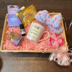 FABULOUS AUNTIE HAMPER GW 2